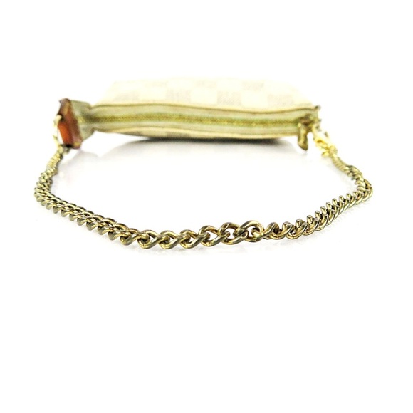 Louis Vuitton Cream and Gray Checkered Clutch - Picture 7 of 13